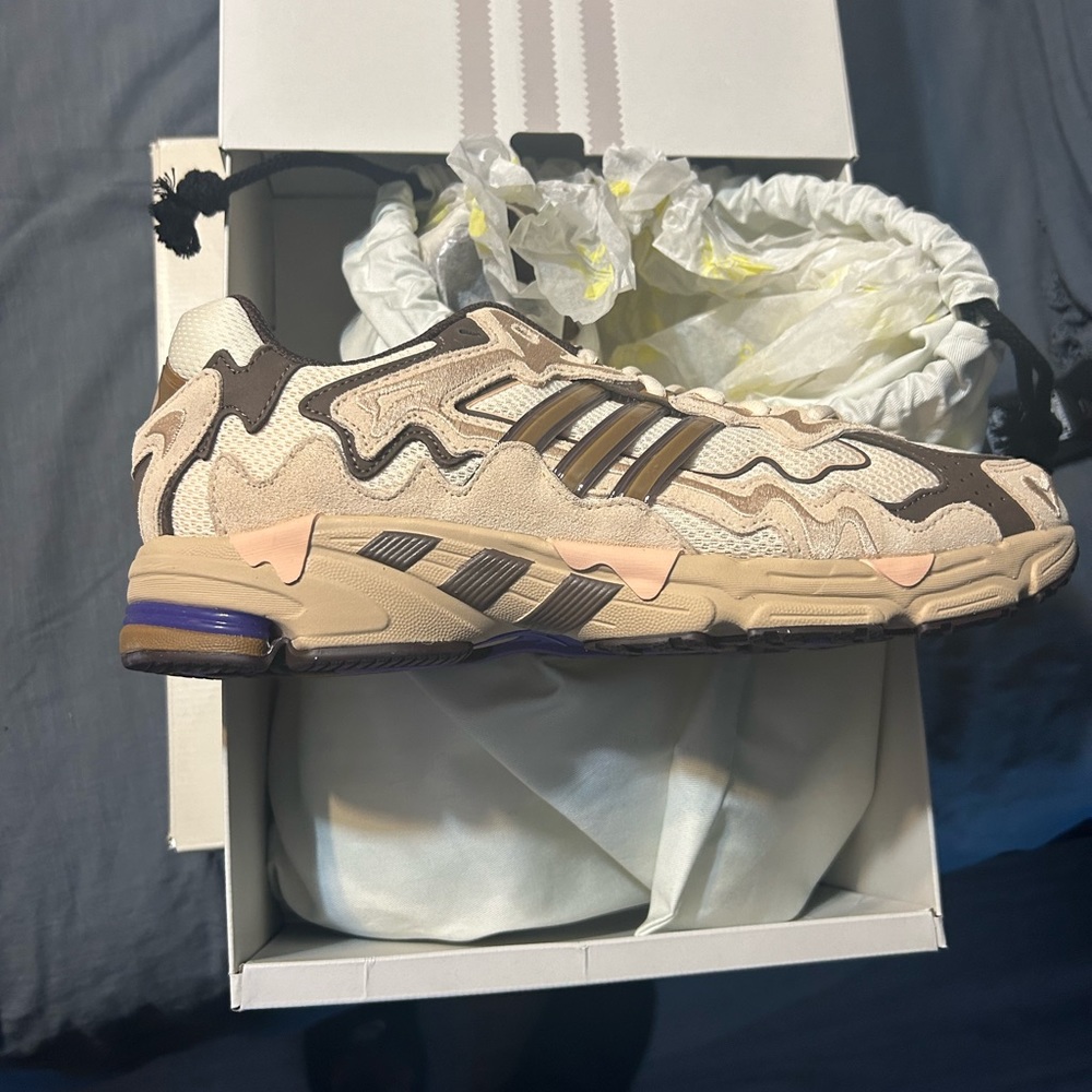 Bad bunny adidas
